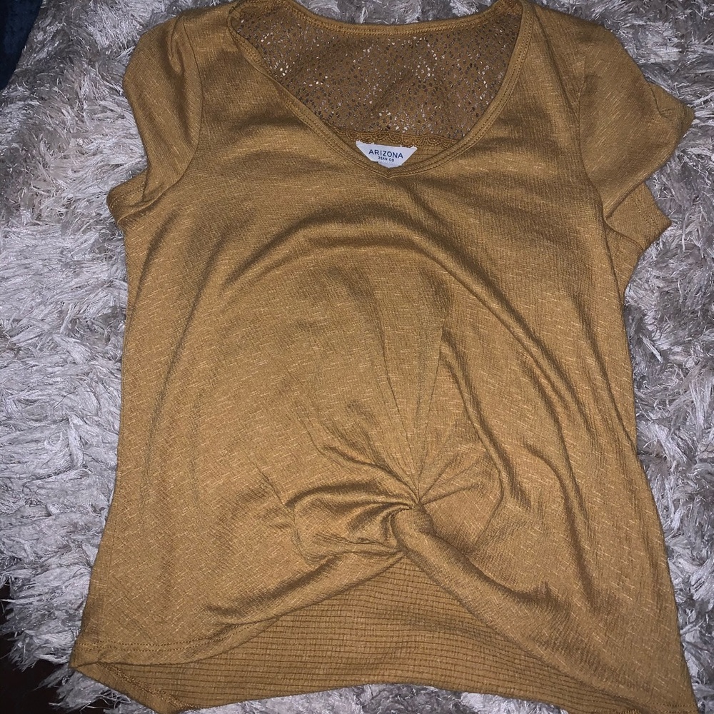 Brand new! Cute shirt